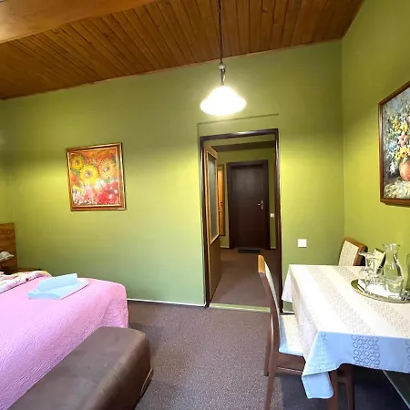 Art Dans Le Parc Hotel