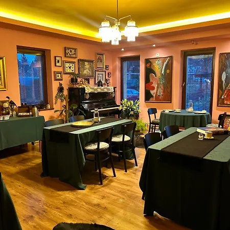 Art Dans Le Parc Hotel